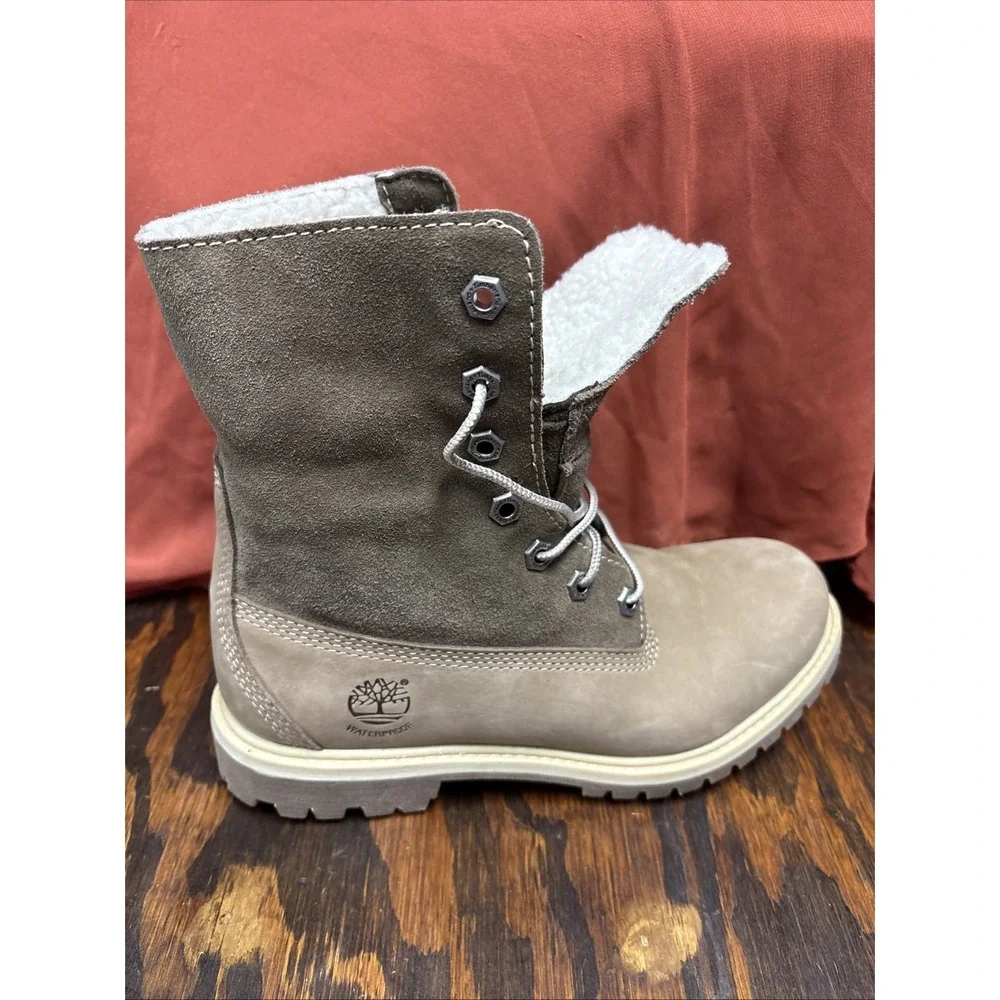 EUC Timberland Women's 6.5 M Waterproof Roll Fold-Down Teddy Fleece Brown 8330R